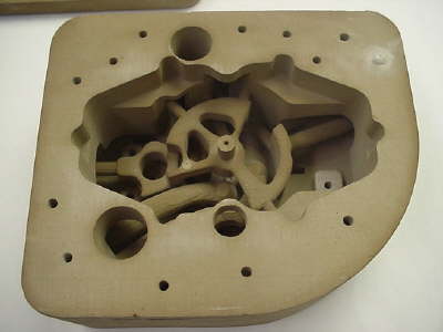 Mold of a Cylinder Head with Integral Cores 