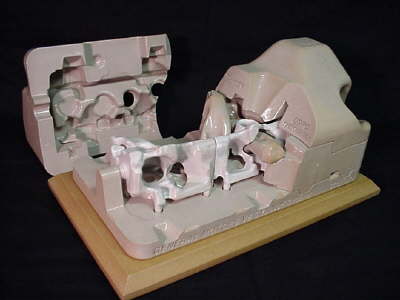 Demonstration Mold of a Cylinder Head with Integral Cores