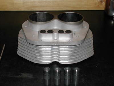Motorcycle Air-cooled Cylinder with Cast In Inserts